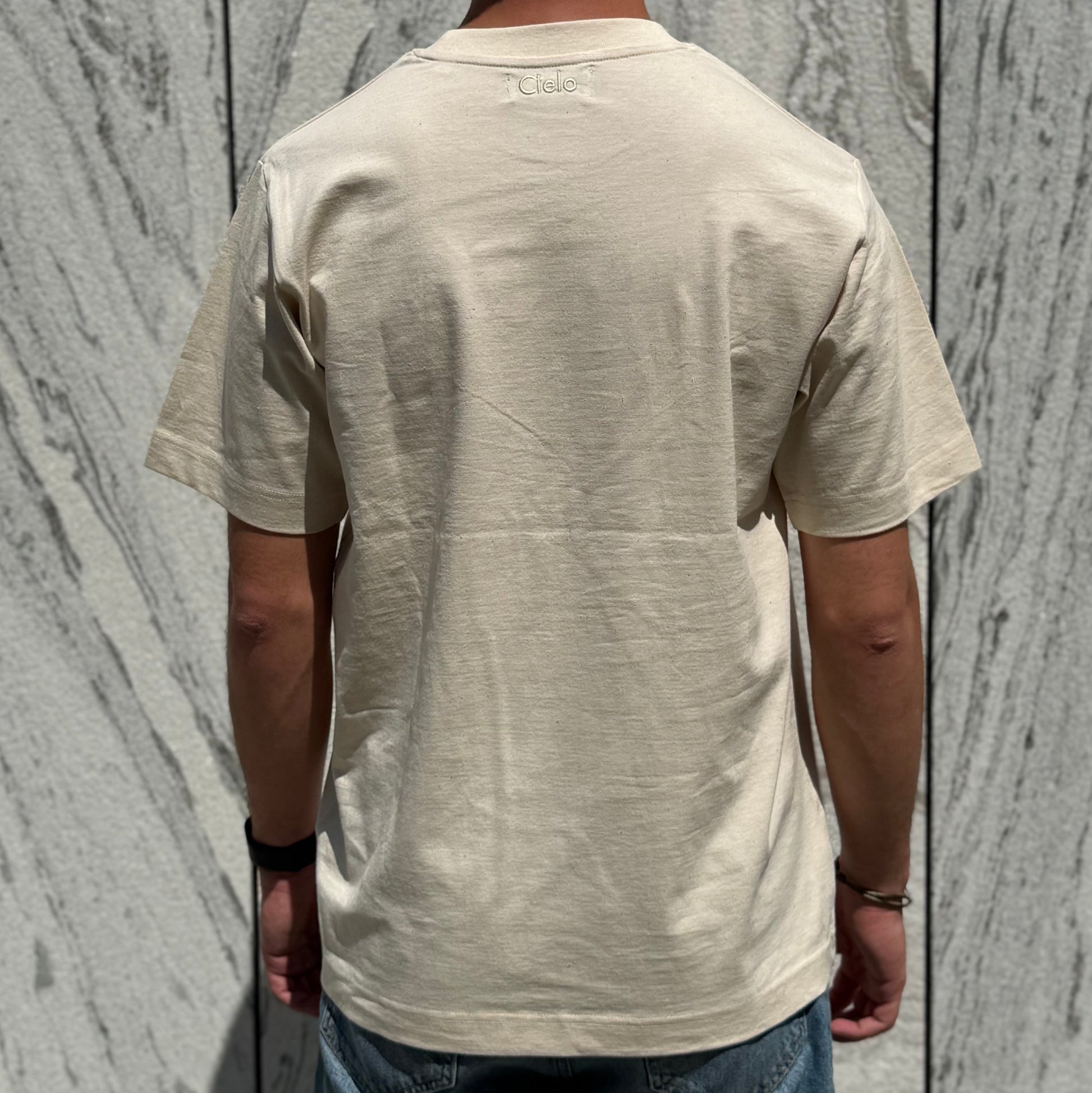 Essential T-Shirt Ecru