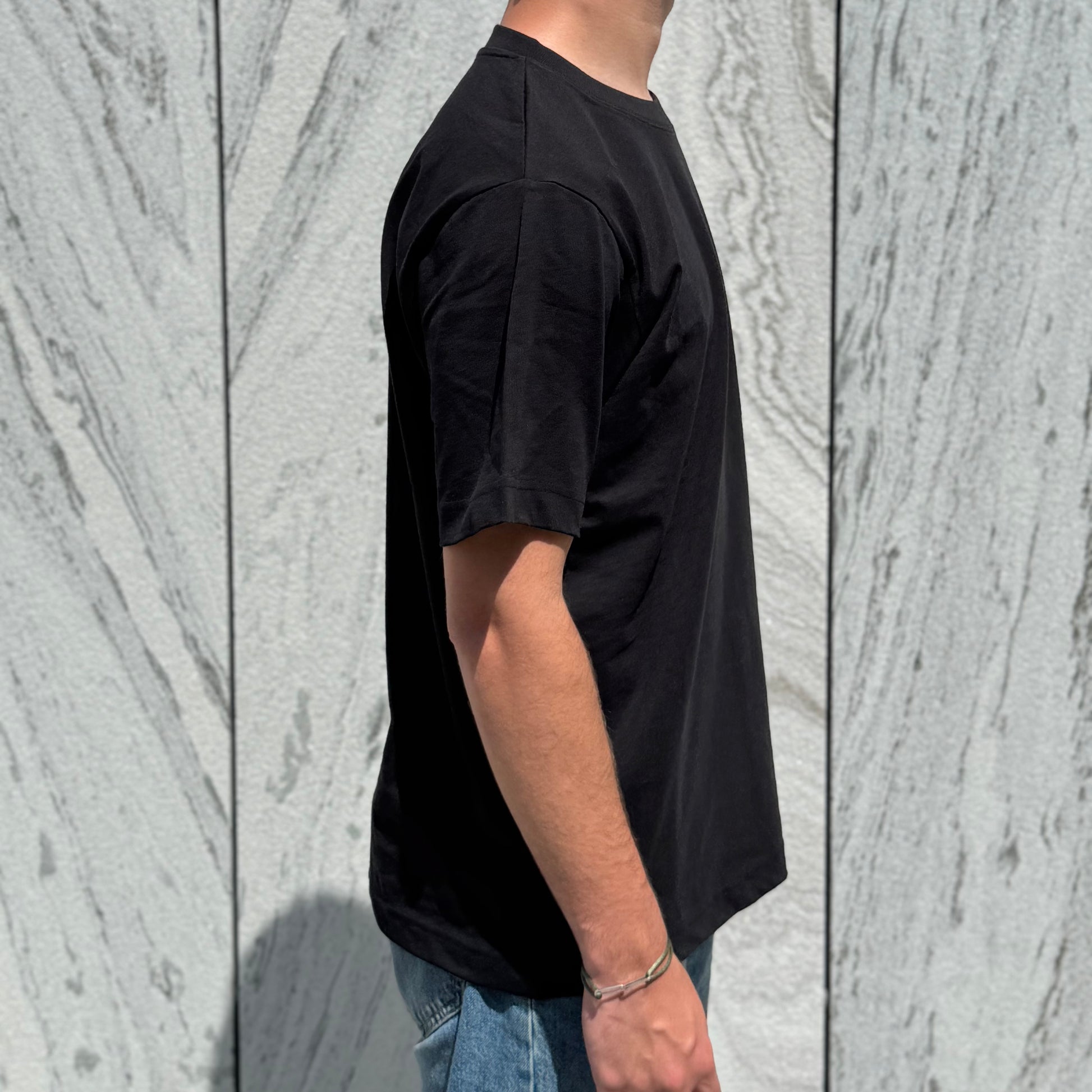 Essential T-Shirt Black