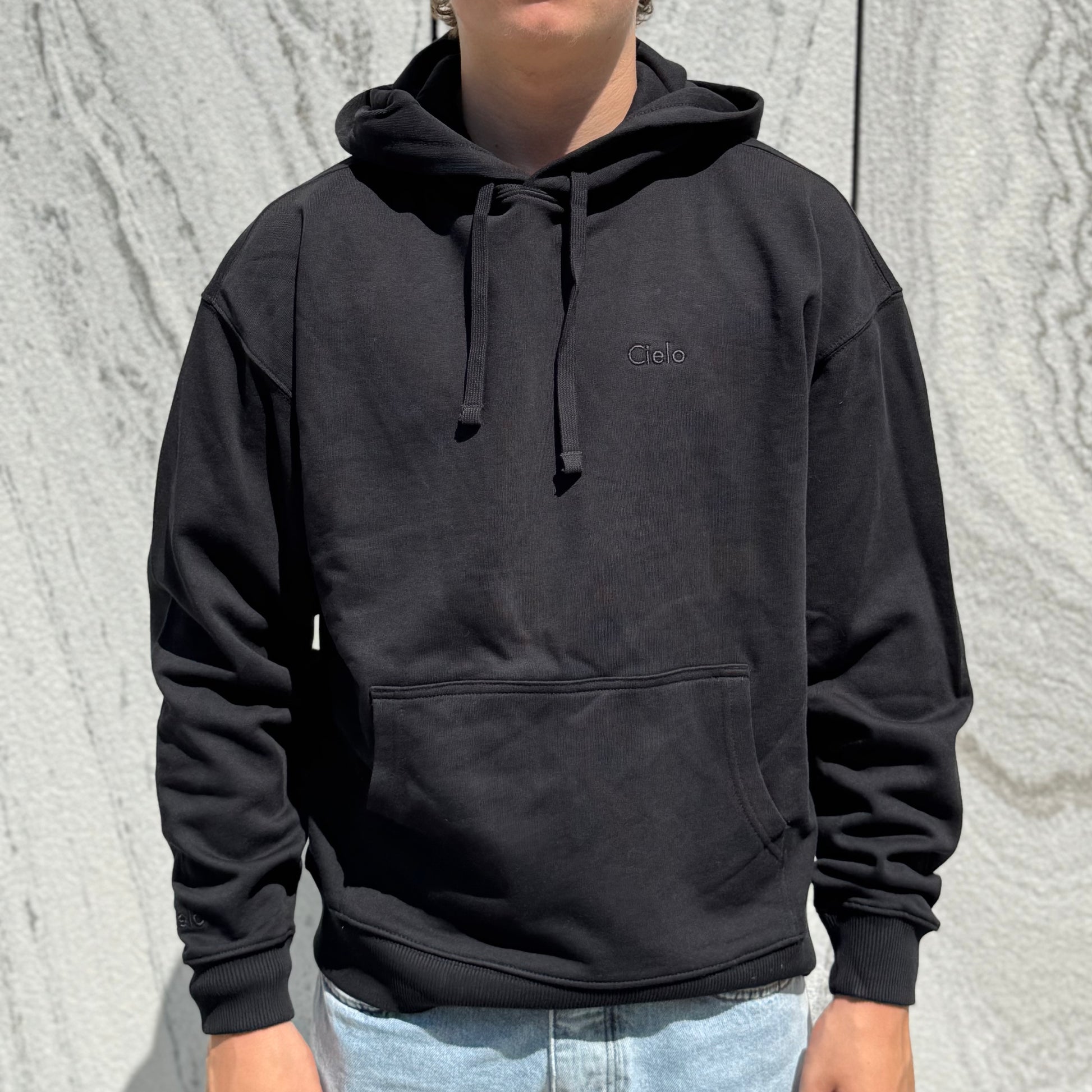 Signature Hoodie Black